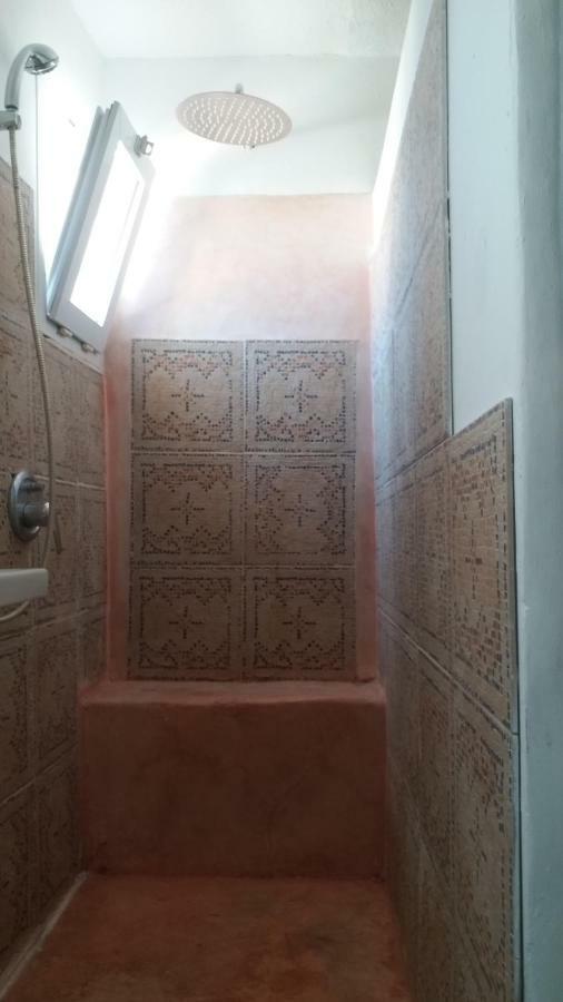 Cabanes Des Aresquiers فرونتينيان المظهر الخارجي الصورة